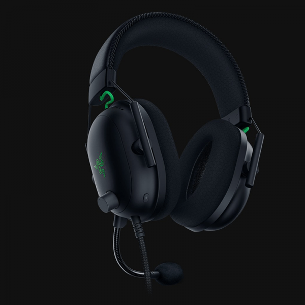 Razer BlackShark V2 Multi-platform wired eSports headset